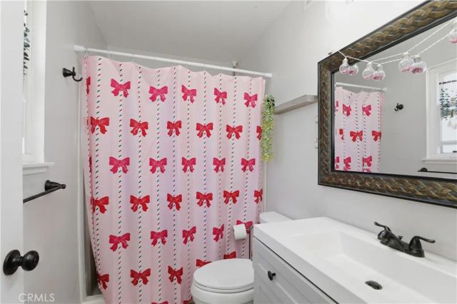 3906 New Haven Drive, Riverside, CA 92505