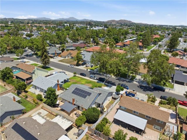 3906 New Haven Drive, Riverside, CA 92505