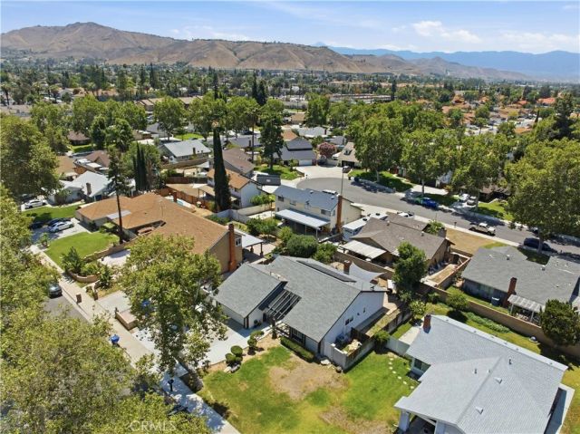 3906 New Haven Drive, Riverside, CA 92505