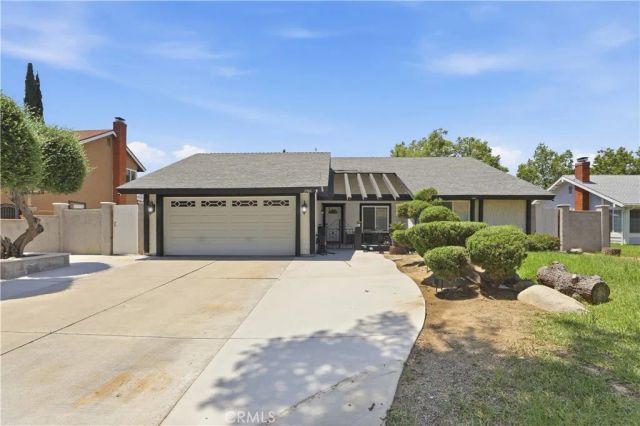 3906 New Haven Drive, Riverside, CA 92505