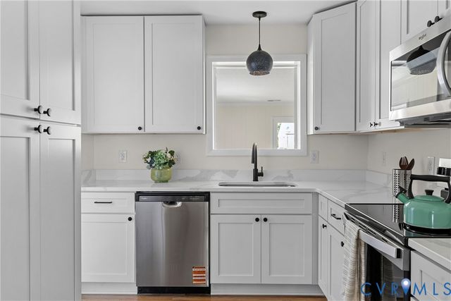 7402 Edgewood Ave, Richmond, VA 23227