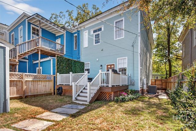 214 W Duffy Street, Savannah, GA 31401