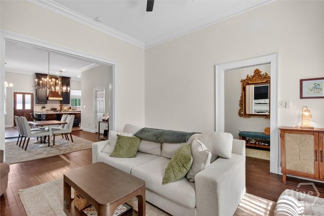 214 W Duffy Street, Savannah, GA 31401