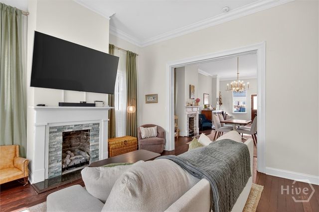 214 W Duffy Street, Savannah, GA 31401