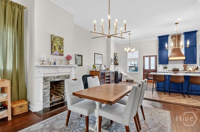 214 W Duffy Street, Savannah, GA 31401