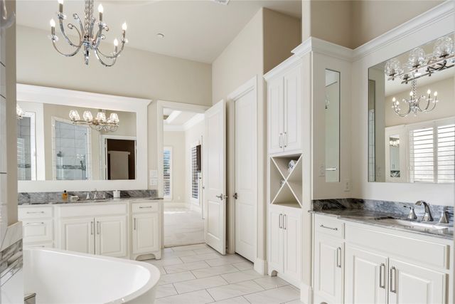 913 La Salle Lane, Southlake, TX 76092