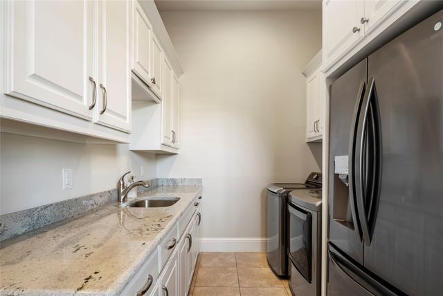 913 La Salle Lane, Southlake, TX 76092