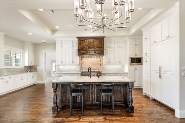 913 La Salle Lane, Southlake, TX 76092