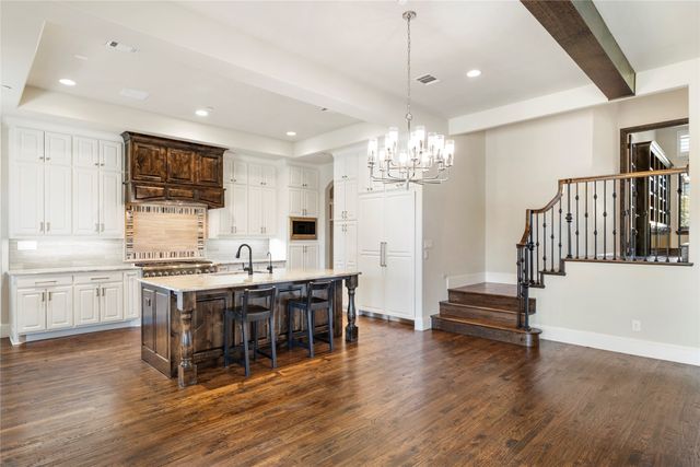 913 La Salle Lane, Southlake, TX 76092