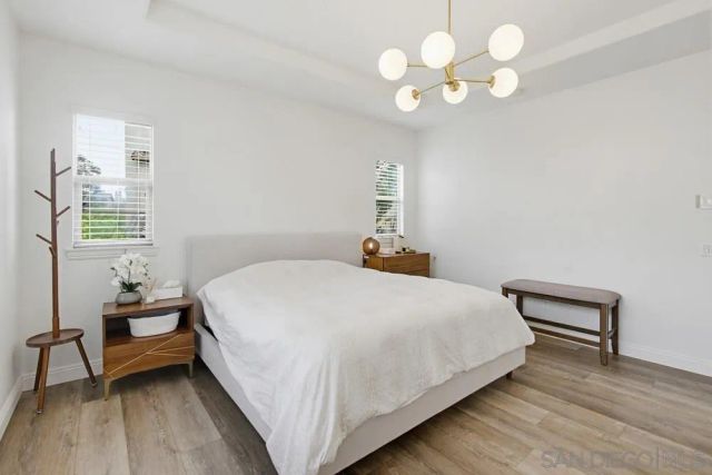 15702 New Park Ter, San Diego, CA 92127