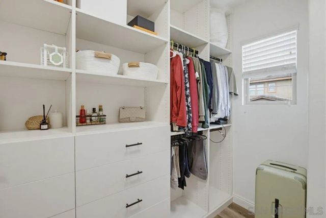 15702 New Park Ter, San Diego, CA 92127