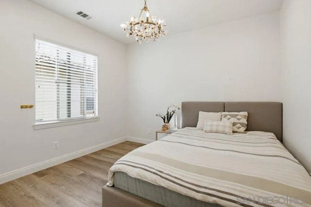 15702 New Park Ter, San Diego, CA 92127