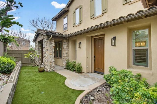 15702 New Park Ter, San Diego, CA 92127