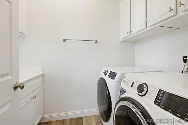 15702 New Park Ter, San Diego, CA 92127