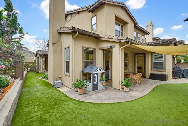 15702 New Park Ter, San Diego, CA 92127