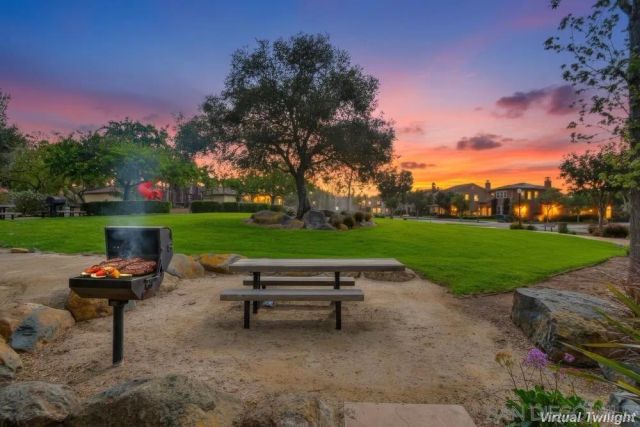 15702 New Park Ter, San Diego, CA 92127