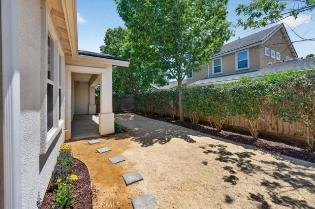 3532 Hampton, Clovis, CA 93619