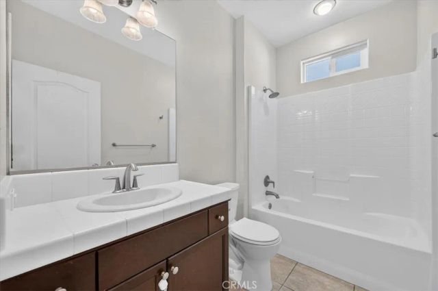3532 Hampton, Clovis, CA 93619