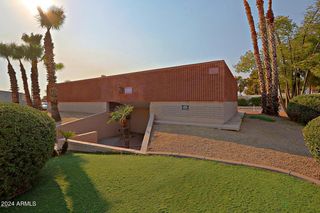 4260 N 19TH Avenue, Phoenix, AZ 85015