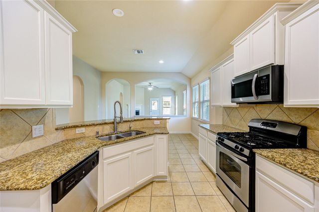 19306 Boulder Bay Lane, Humble, TX 77346