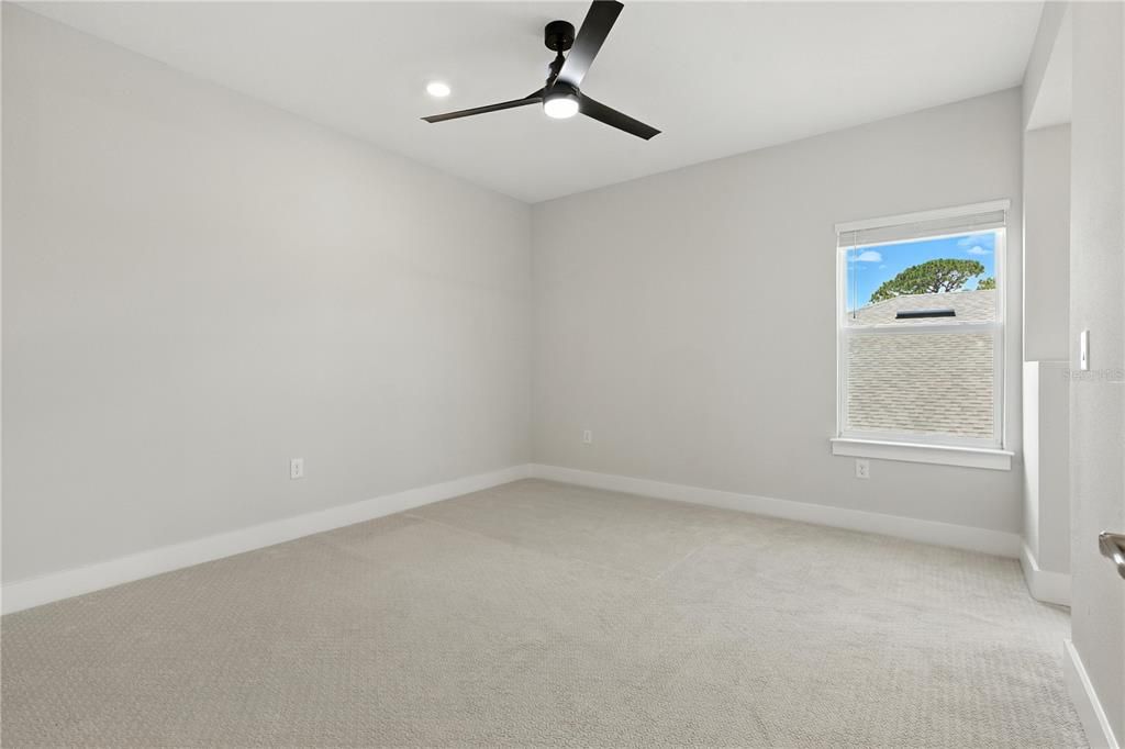 Image 49 of property listing at 3198 SAILING PIER AVENUE, Winter Garden, FL 34787