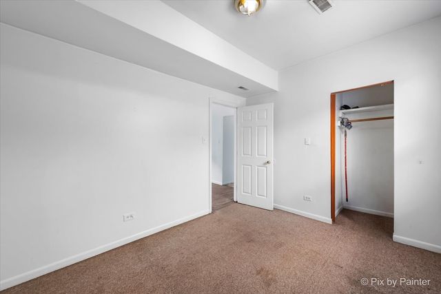 7030 S Artesian Avenue, Chicago, IL 60629