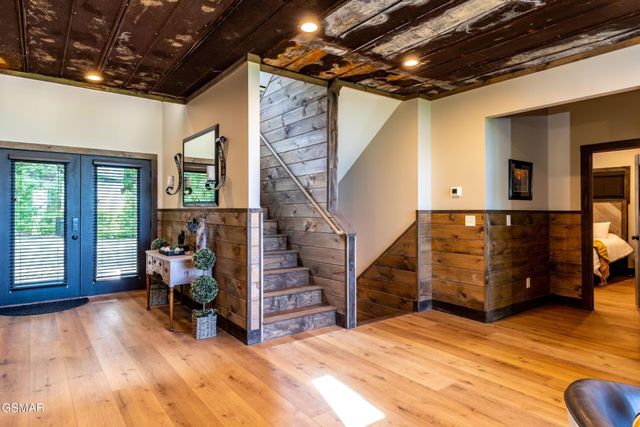 2511 Cove Mountain Lane, Sevierville, TN 37862