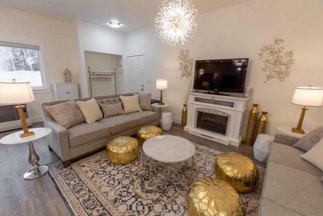 144 MOUNTAIN VIEW DRIVE, Fairbanks, AK 99712