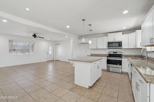 2115 E BIRCHWOOD Avenue, Mesa, AZ 85204