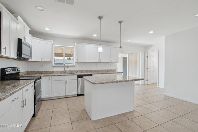 2115 E BIRCHWOOD Avenue, Mesa, AZ 85204