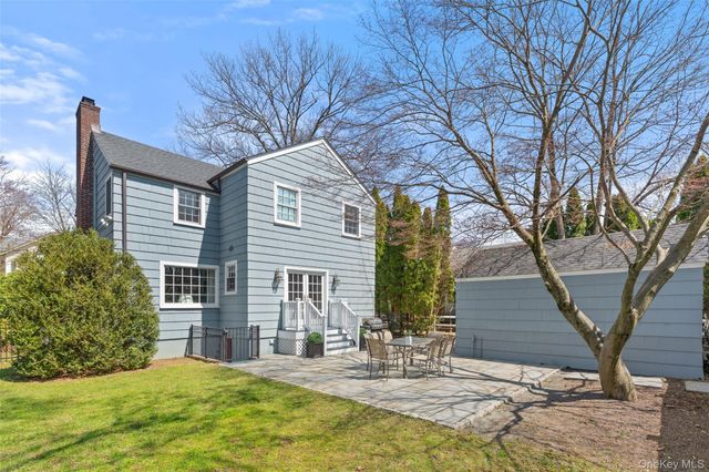 44 Sprague Road, Scarsdale, NY 10583