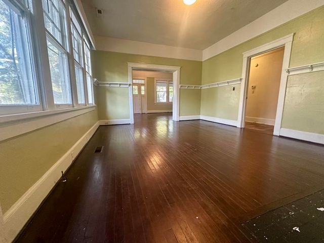 118 Mcqueen Street, Sumter, SC 29150