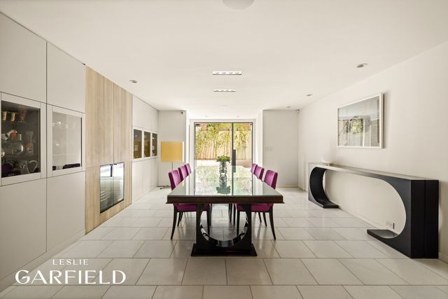 338 E 69TH Street, New York City, NY 10021