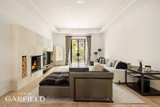 338 E 69TH Street, New York City, NY 10021
