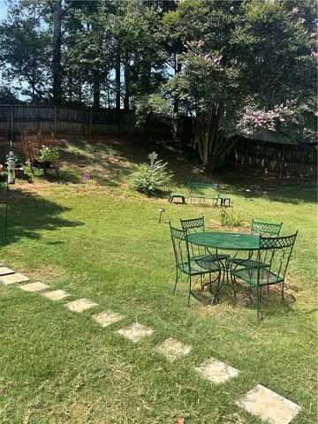 1470 Charter Oaks Lane, Lawrenceville, GA 30046