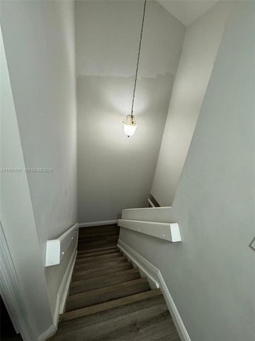 6235 Kendale Lakes Cir 237, Miami, FL 33183