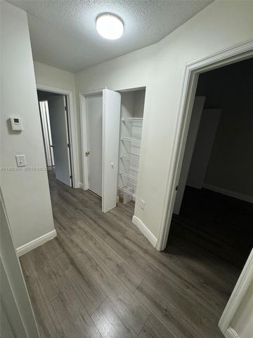 6235 Kendale Lakes Cir 237, Miami, FL 33183