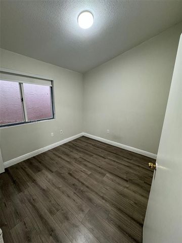 6235 Kendale Lakes Cir 237, Miami, FL 33183