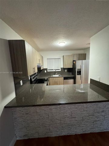 6235 Kendale Lakes Cir 237, Miami, FL 33183