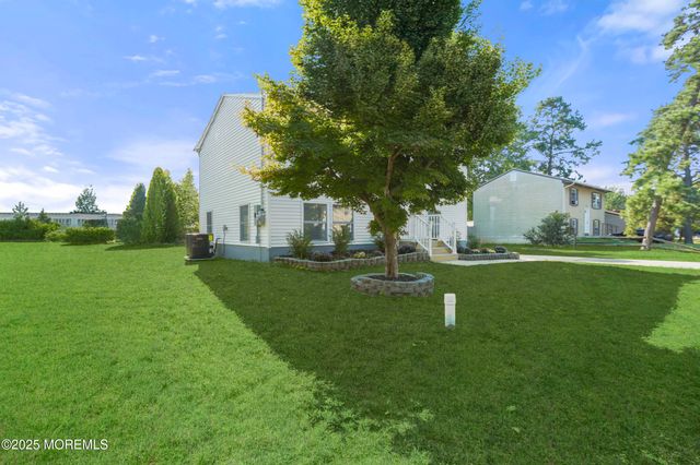 203 Seneca Trail, Browns Mills, NJ 08015