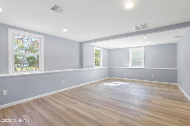 203 Seneca Trail, Browns Mills, NJ 08015