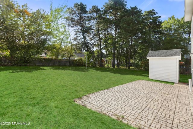 203 Seneca Trail, Browns Mills, NJ 08015