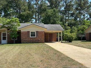 909 Southview Circle B, Fayetteville, NC 28311
