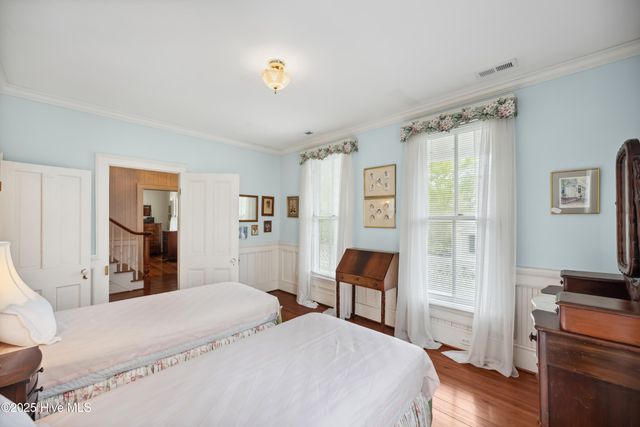 116 W Queen Street, Edenton, NC 27932