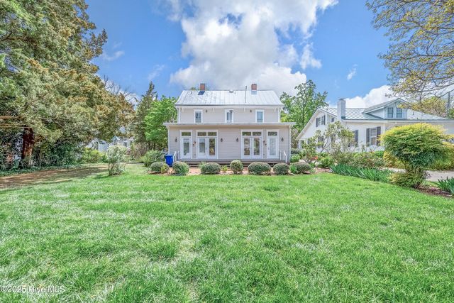 116 W Queen Street, Edenton, NC 27932