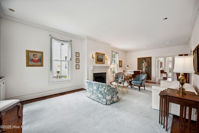 116 W Queen Street, Edenton, NC 27932