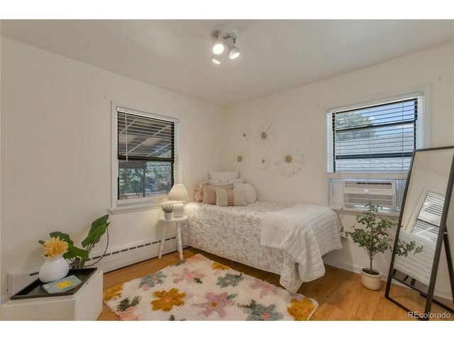 22 Bryant Way, Denver, CO 80219