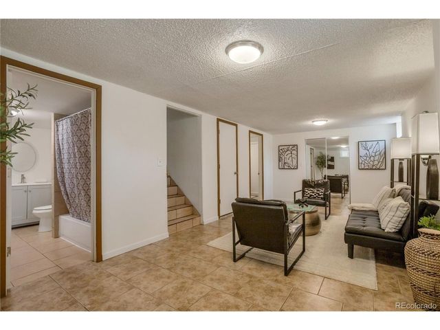 22 Bryant Way, Denver, CO 80219