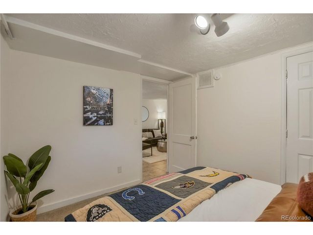22 Bryant Way, Denver, CO 80219