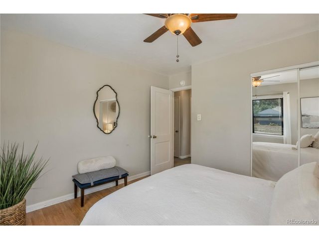 22 Bryant Way, Denver, CO 80219